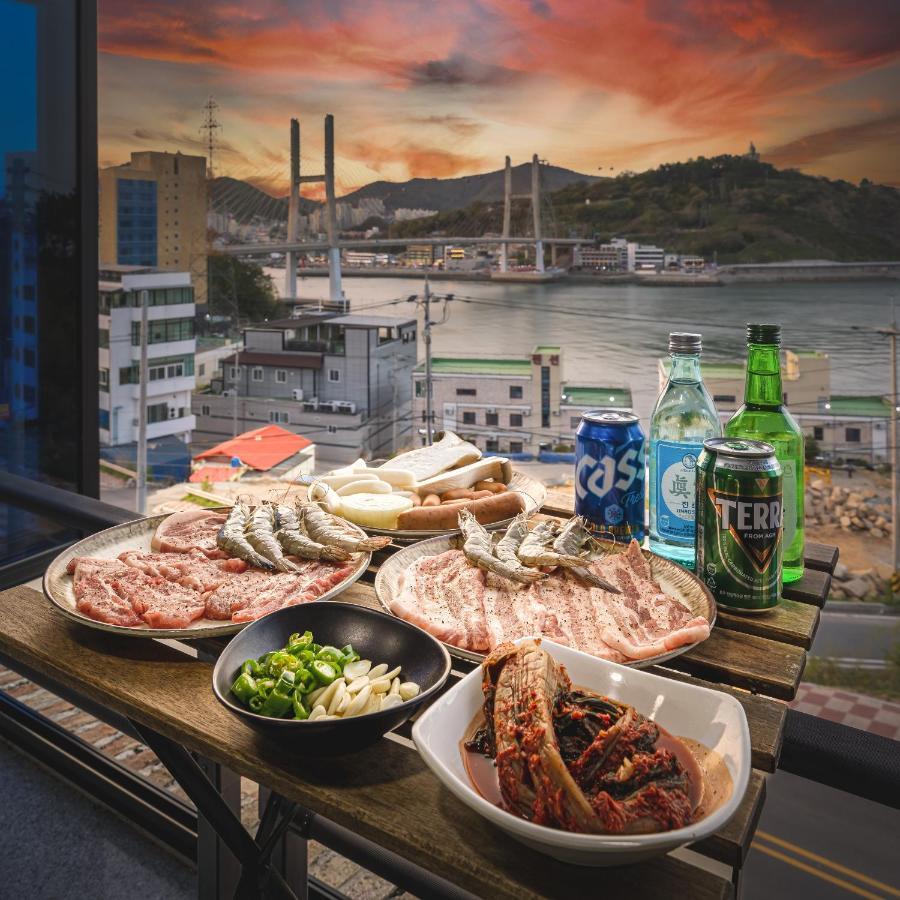 Yeosu View Foret Pension Esterno foto